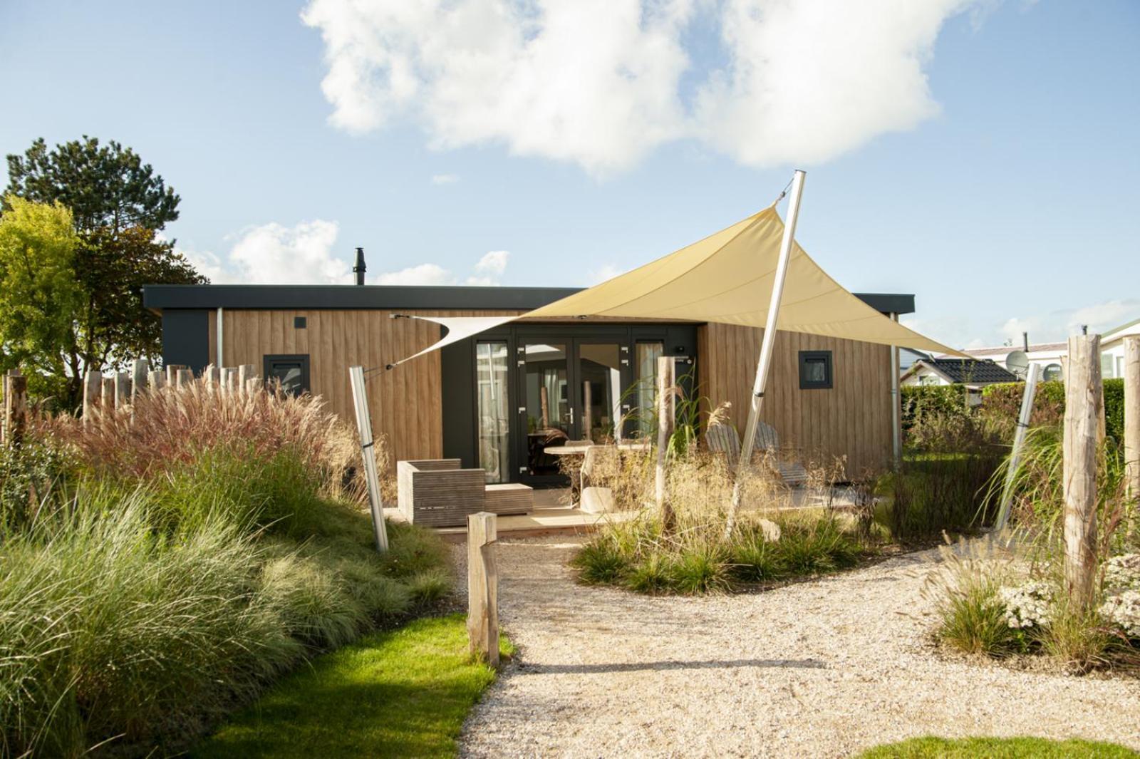 Lodge Zonneweelde, Aan Zee