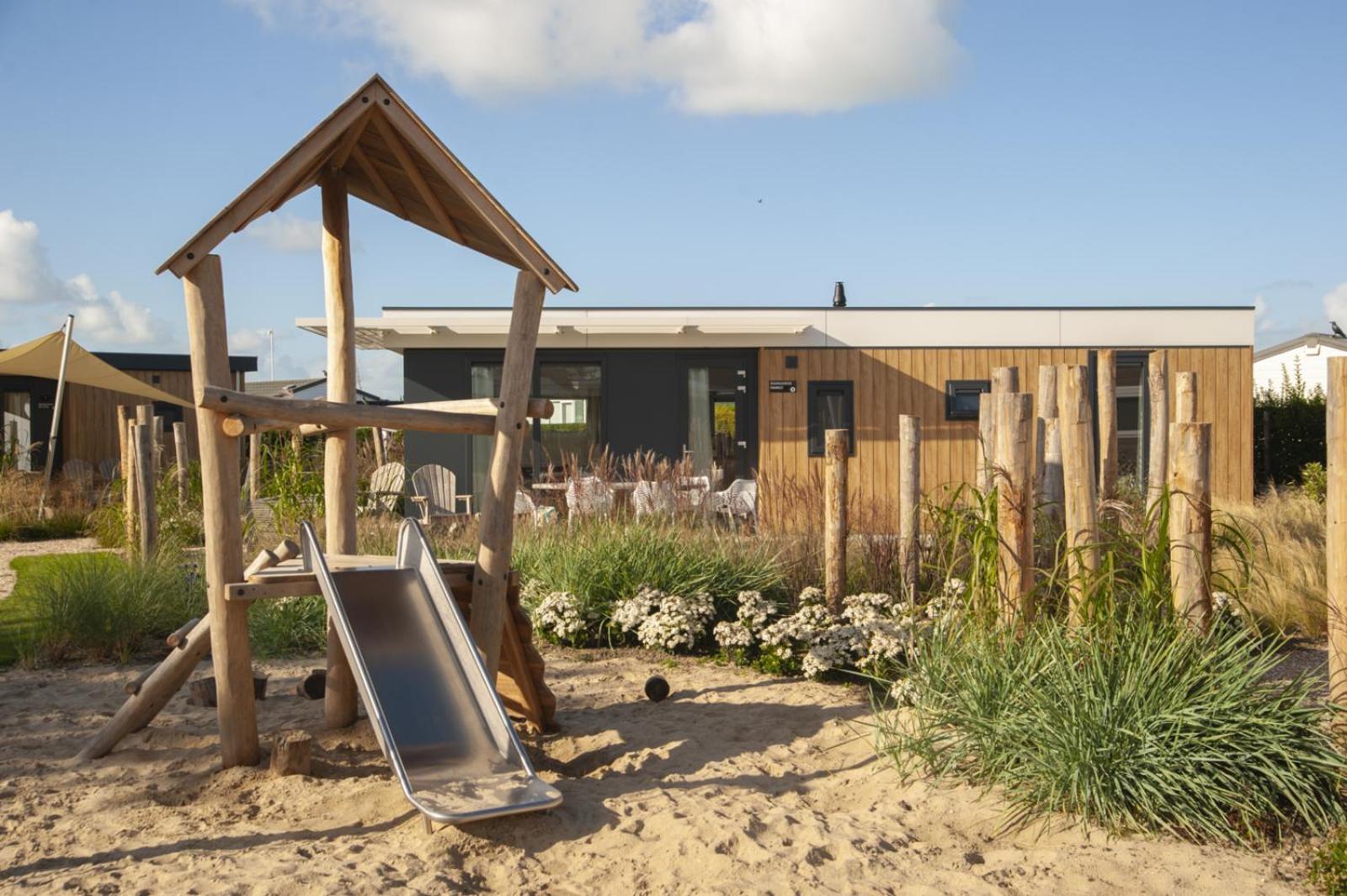 Zonneweelde, Aan Zee * Nieuwvliet