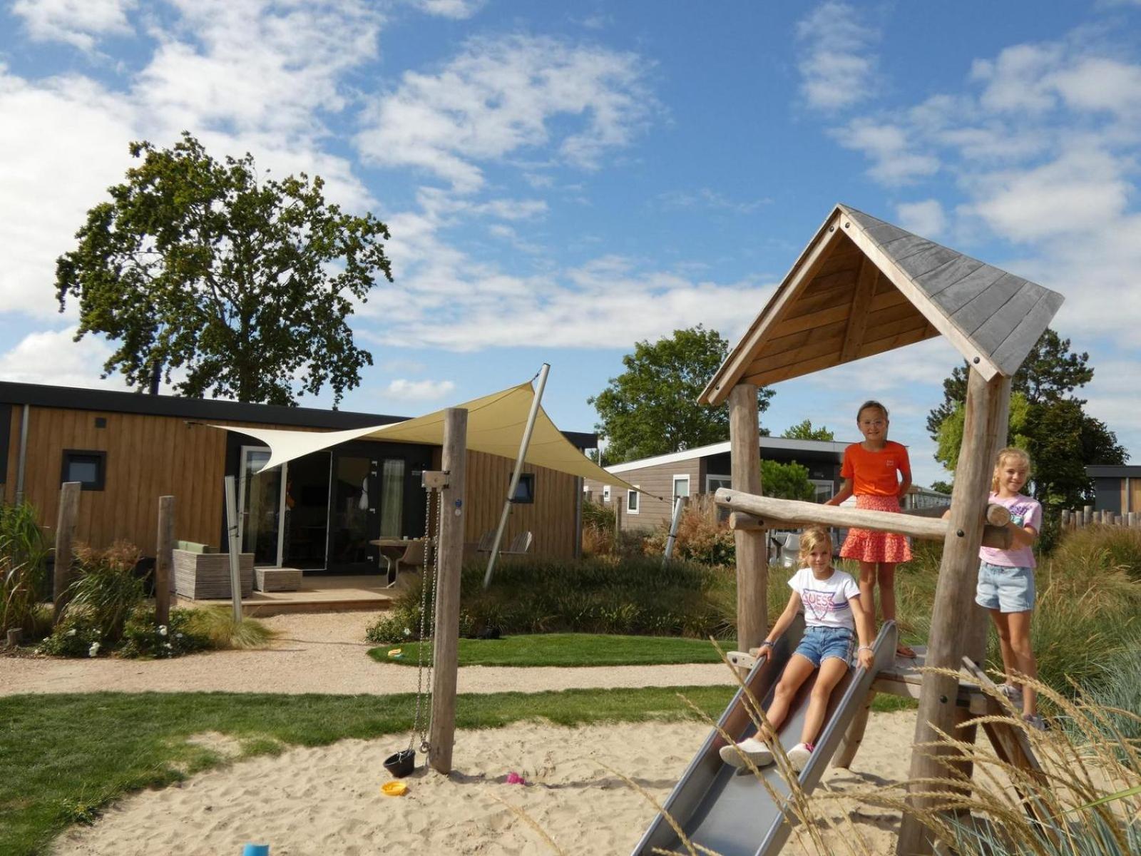 Zonneweelde, Aan Zee * Nieuwvliet
